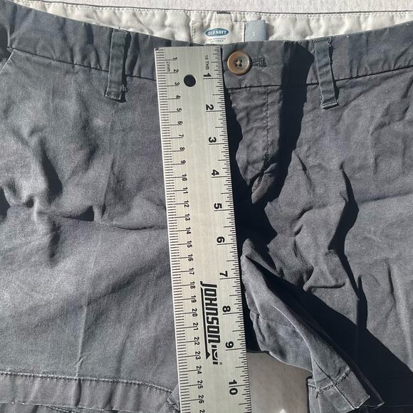 Old Navy Women’s Casual Khaki Shorts size 2, Solid Black - Picture 5 of 11